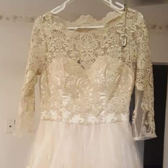 Chi Chi London dress - Picture 4 of 4